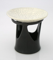 zen style diffuser, black and crackle glazed stoneware, difusor estilo zen en gress con esmaltes negro y crackelado